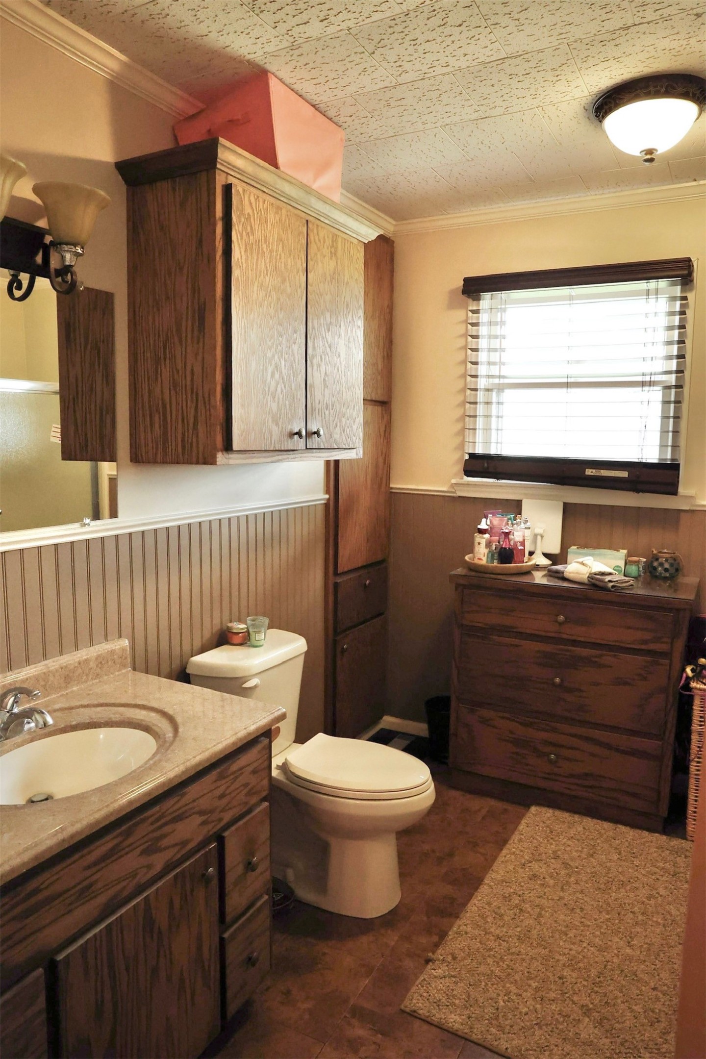 503 State Highway 95 Granger, TX 76530 - Photo 33 of 39 a bathroom with a toilet a sink and a mirror