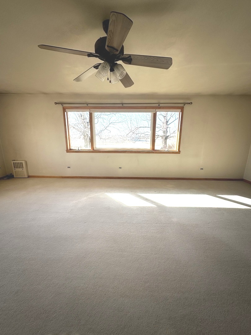 29428 East 500 North Road Le Roy, IL 61752 - Photo 11 of 79 an empty room with a window