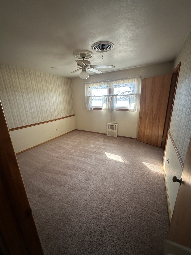 29428 East 500 North Road Le Roy, IL 61752 - Photo 31 of 79 a view of an empty room with a window