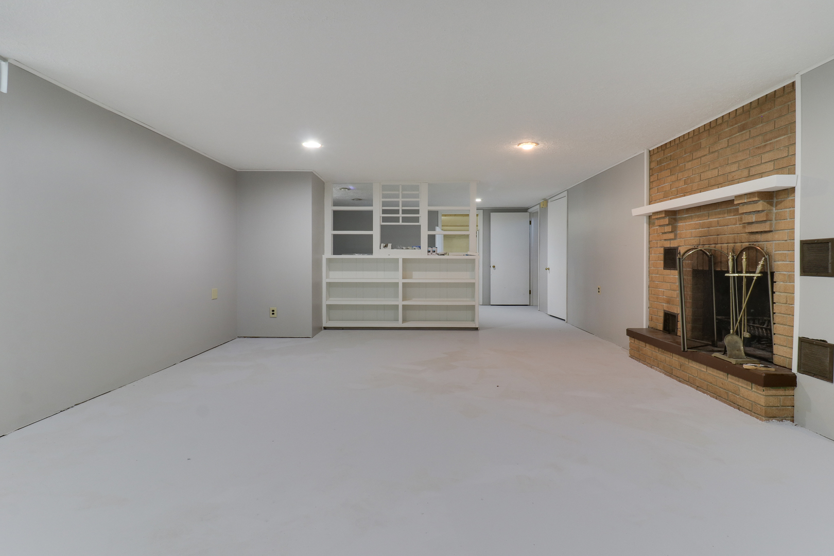 29428 East 500 North Road Le Roy, IL 61752 - Photo 42 of 79 a view of empty room with stairs and wooden floor