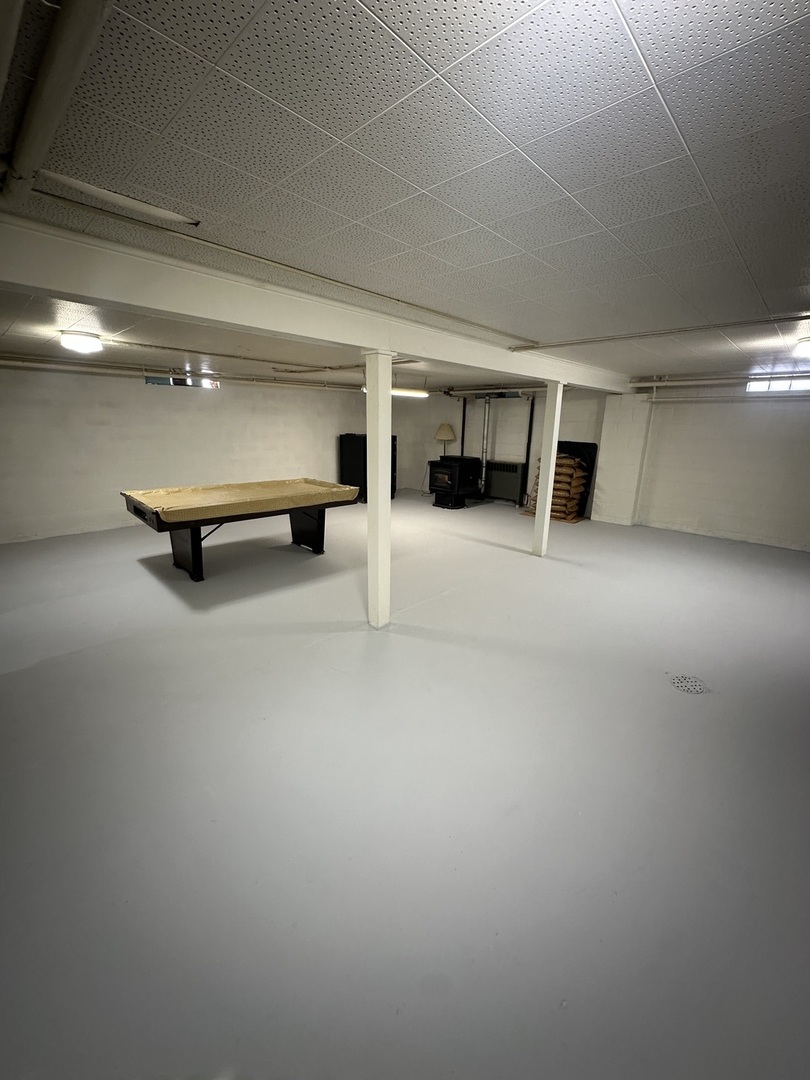 29428 East 500 North Road Le Roy, IL 61752 - Photo 45 of 79 a view of a room with gym equipment