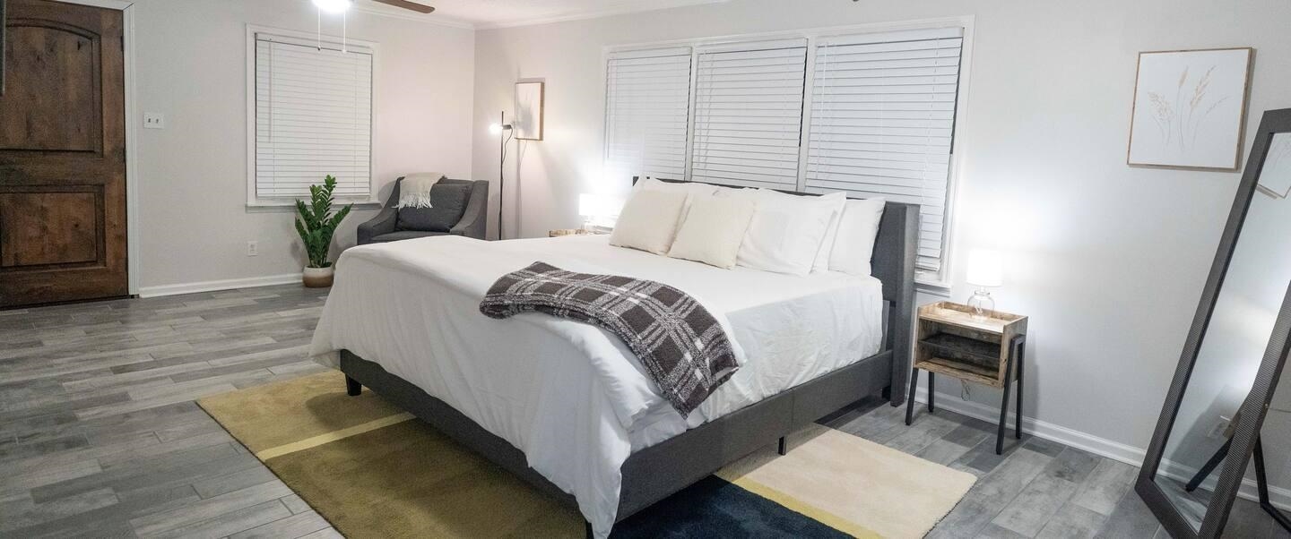 3506 McCorkle Road Memphis, TN 38116 - Photo 7 of 12 a bed sitting in a bedroom next to a window