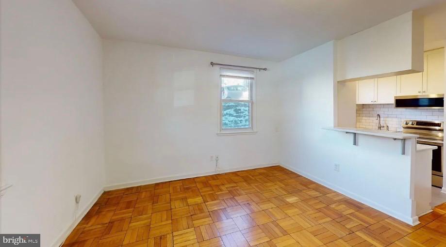 4000 Beecher Street Northwest, Unit 101 Washington, DC 20007 - Photo 6 of 11