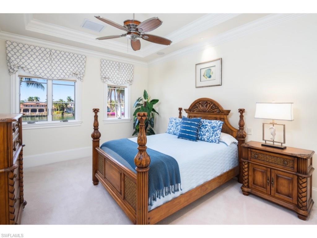 3520 Gin Lane Naples, FL 34102 - Photo 12 of 23