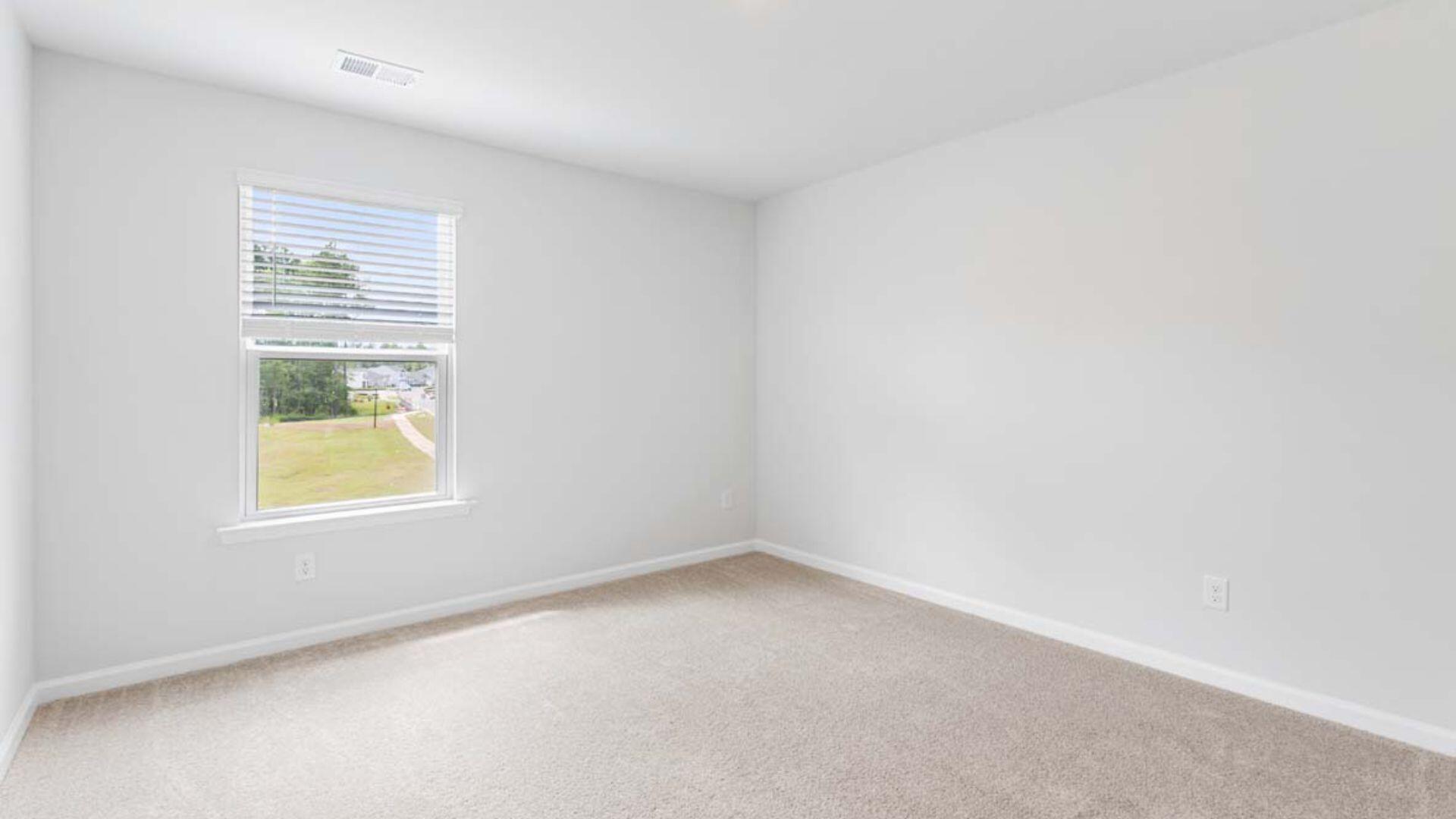 162 Morning View Way Moncks Corner, SC 29461 - Photo 13 of 32 Galen Interior-15