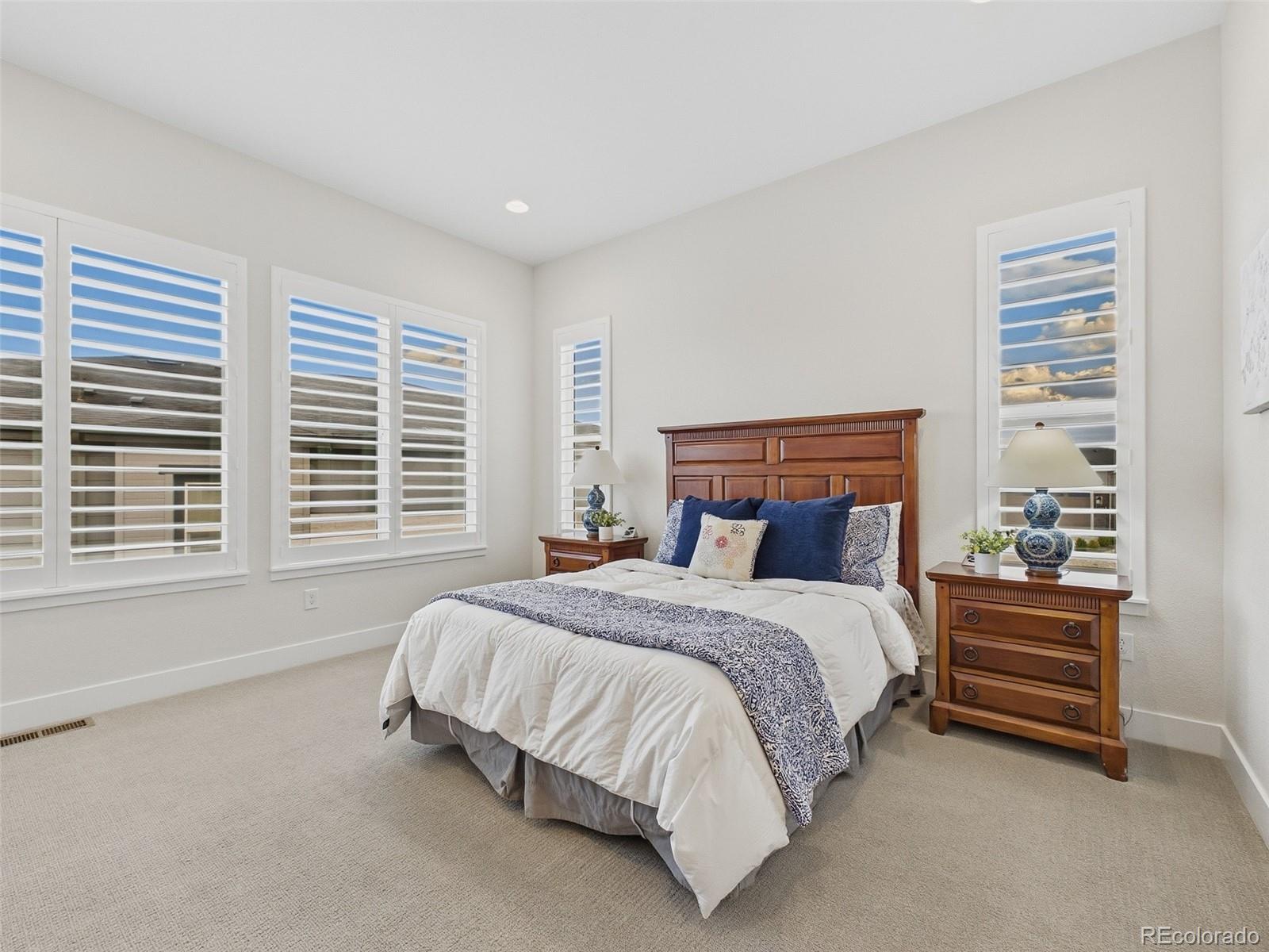 7118 Canyonpoint Road Castle Rock, CO 80108 - Photo 10 of 34 Gallery Image 10