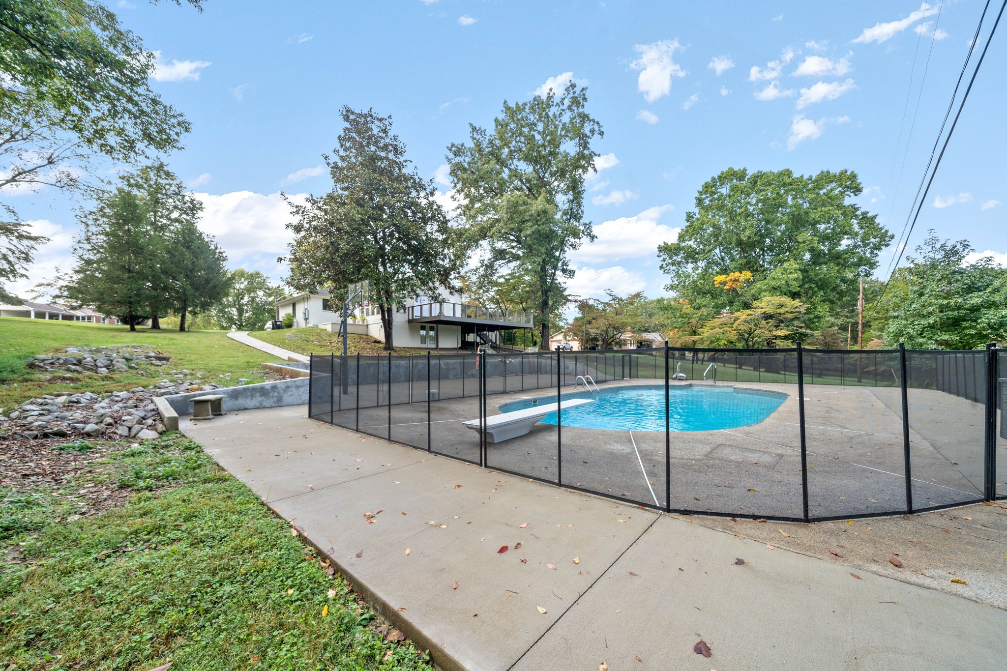 493 Georgetown Road Clarksville, TN 37043 - Photo 31 of 42 a view of a backyard