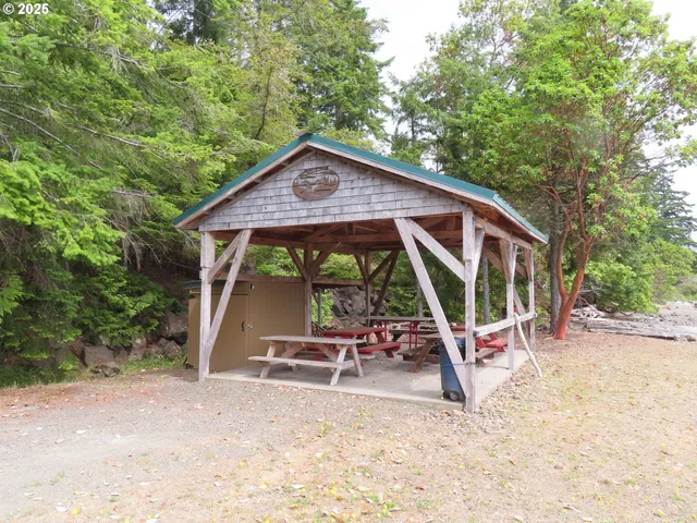 a view of outdoor space yard and deck