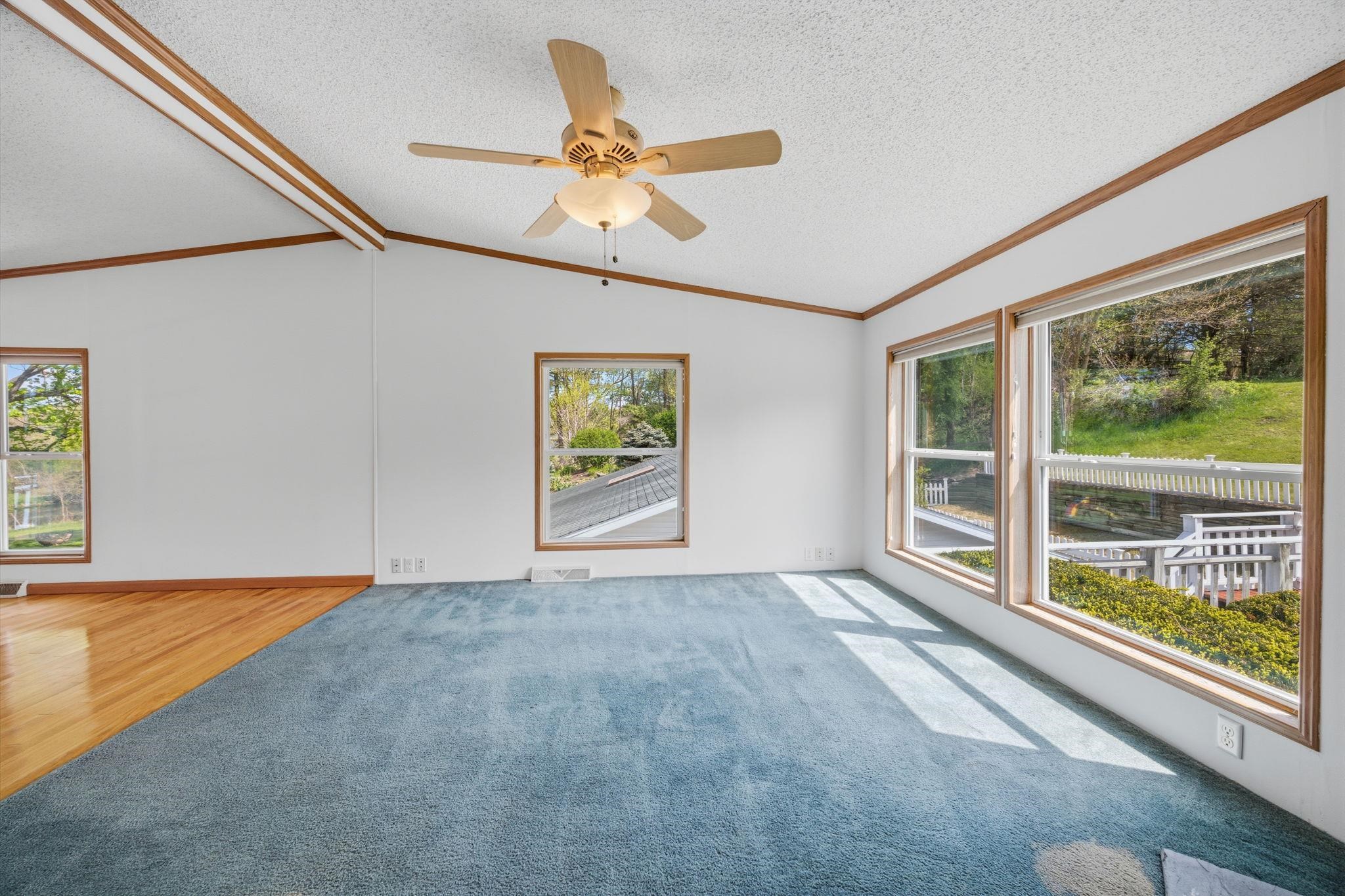 W8919 Ripley Road Cambridge, WI 53523 - Photo 6 of 73