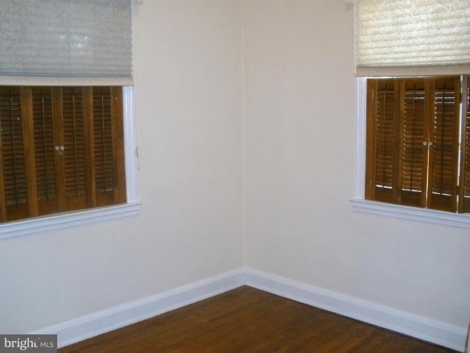 37 Clipper Road Essex, MD 21221 - Photo 5 of 8 Bedroom #1