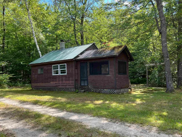 $180,000 | 106 Lead Mine Road, Andover, NH 03216