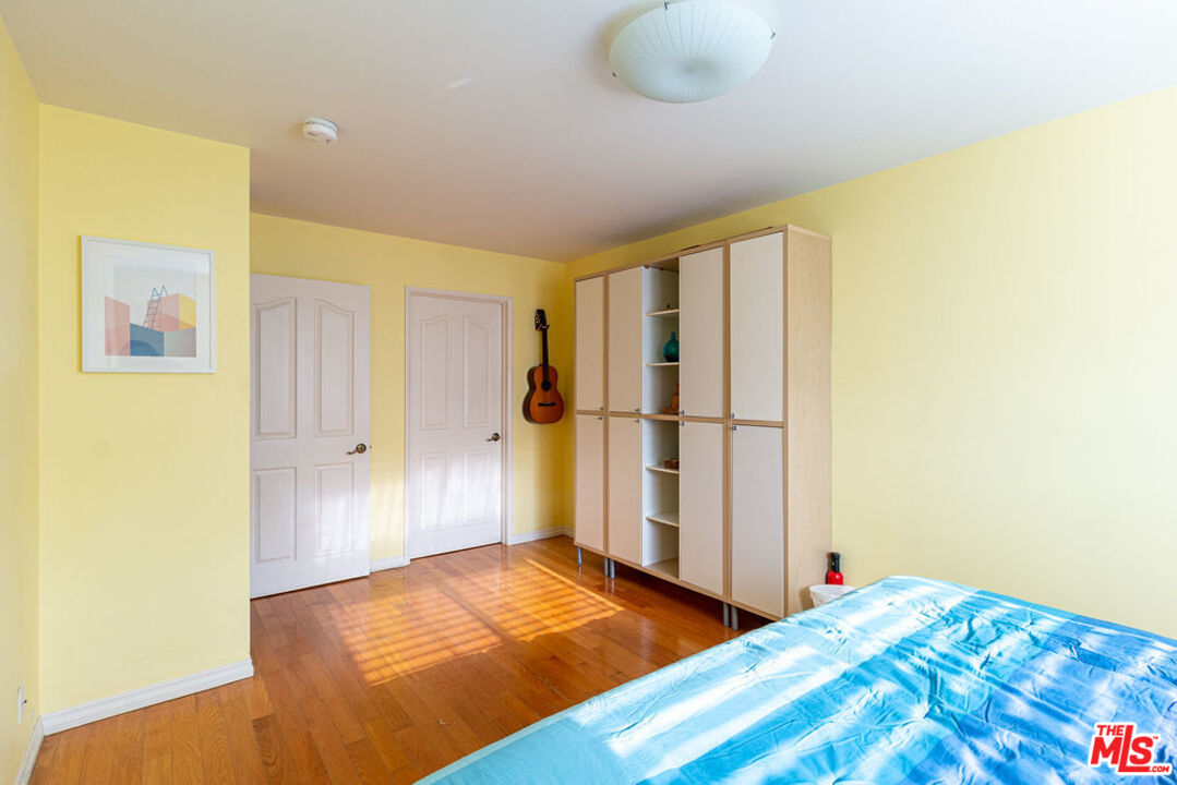 845 Brooks Avenue, Unit 2 Venice, CA 90291 - Photo 10 of 17