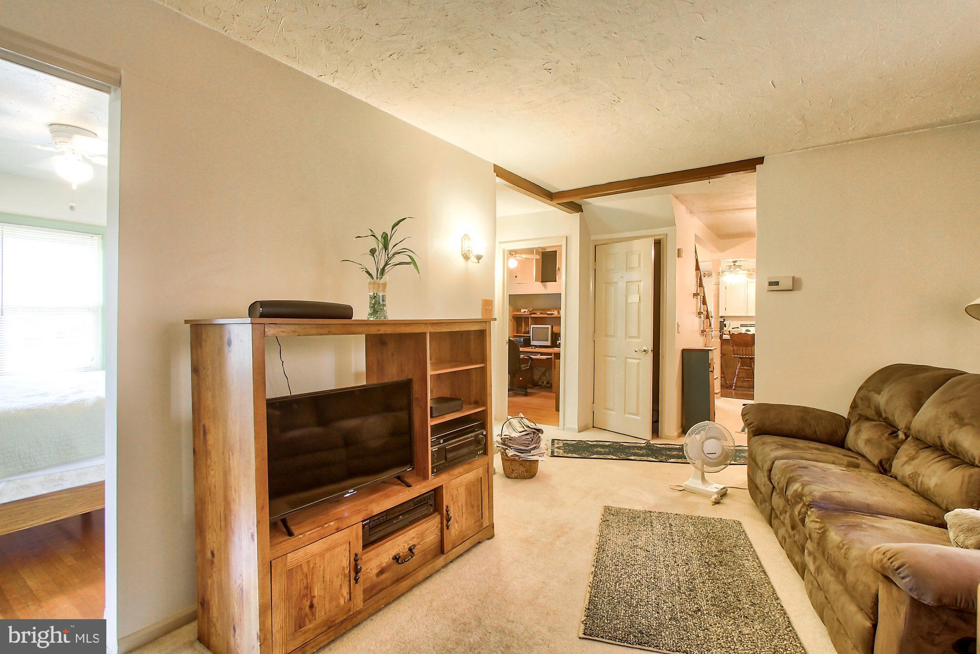 2245 Church Road York, PA 17408 - Photo 4 of 25