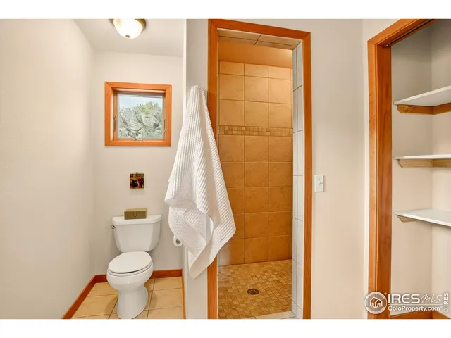 $840,500 | 575 Bulwark Ridge Drive, Glen Haven, CO 80532