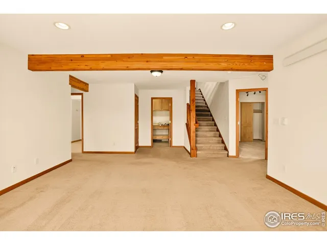 $840,500 | 575 Bulwark Ridge Drive, Glen Haven, CO 80532