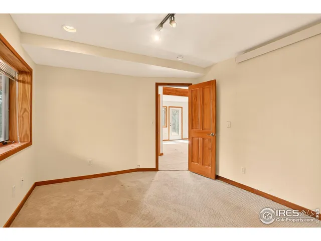 $840,500 | 575 Bulwark Ridge Drive, Glen Haven, CO 80532