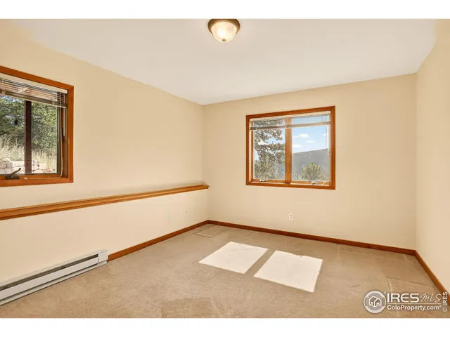 $840,500 | 575 Bulwark Ridge Drive, Glen Haven, CO 80532