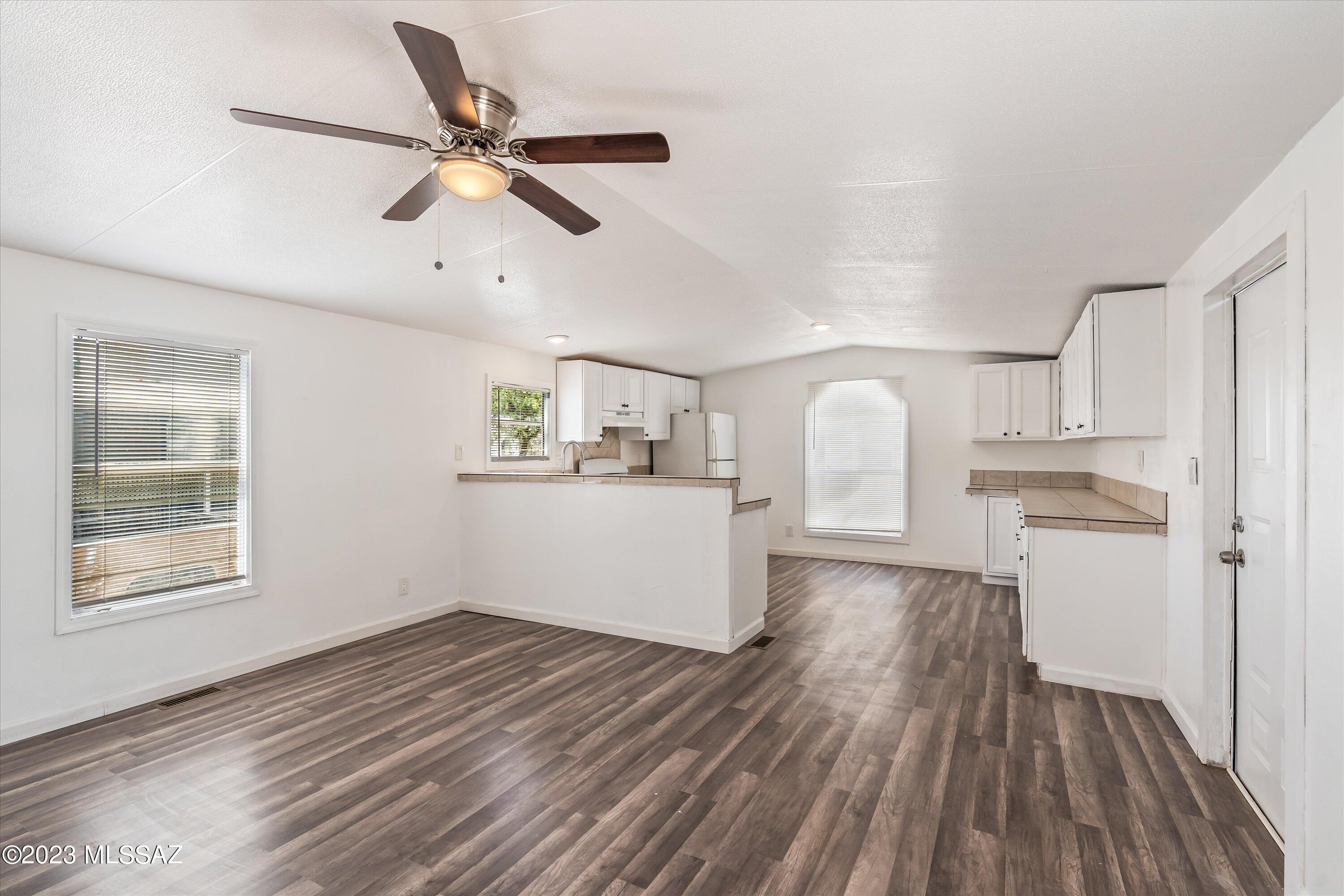 15770 North Oracle Road, Unit C6 Tucson, AZ 85739 - Photo 12 of 21 Gallery Image 12
