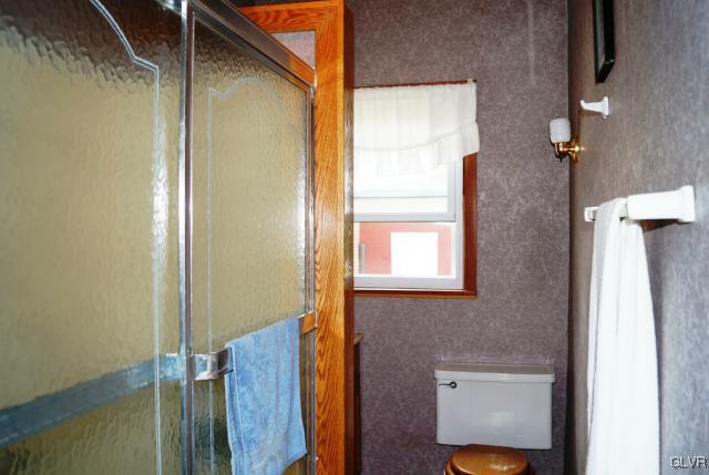 140 Maple Street Coplay, PA 18037 - Photo 9 of 15 Gallery Image 9