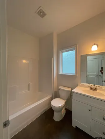 $1,500 | 6197 County Road 1143, Tyler, TX 75704