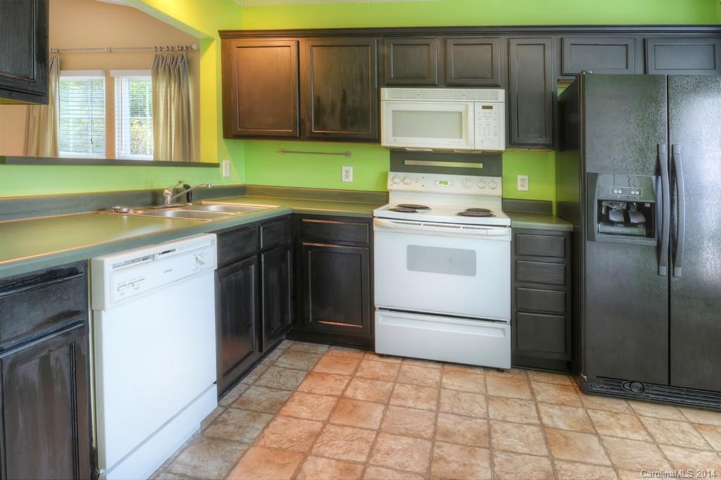 112 North Tanninger Road Mount Holly, NC 28120 - Photo 3 of 21
