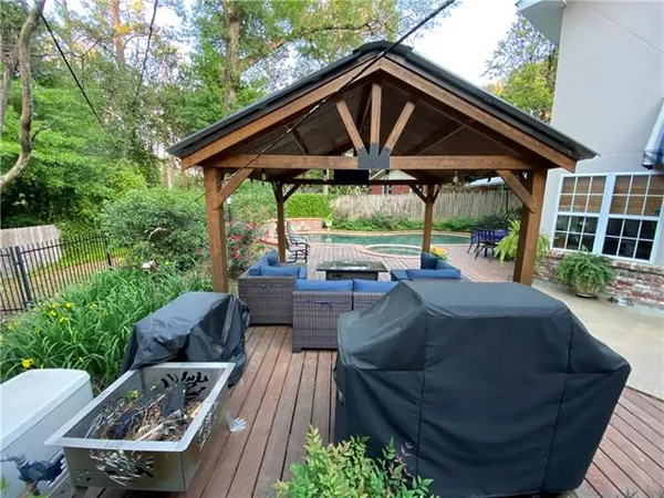 $424,900 | 216 Iris Park Drive, Pineville, LA 71360