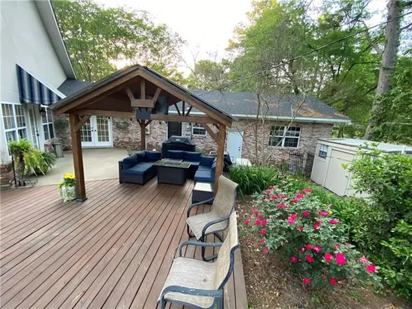 $424,900 | 216 Iris Park Drive, Pineville, LA 71360