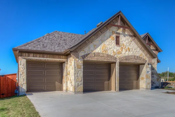 $2,350 | 2125 Sandbur Lane, Leander, TX 78641