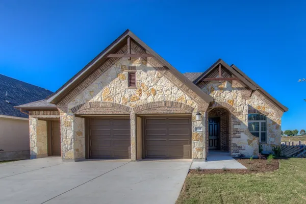 $2,350 | 2125 Sandbur Lane, Leander, TX 78641