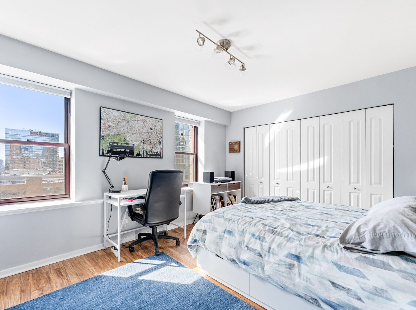 40 East 9th Street, Unit 1502 Chicago, IL 60605 - Photo 15 of 36