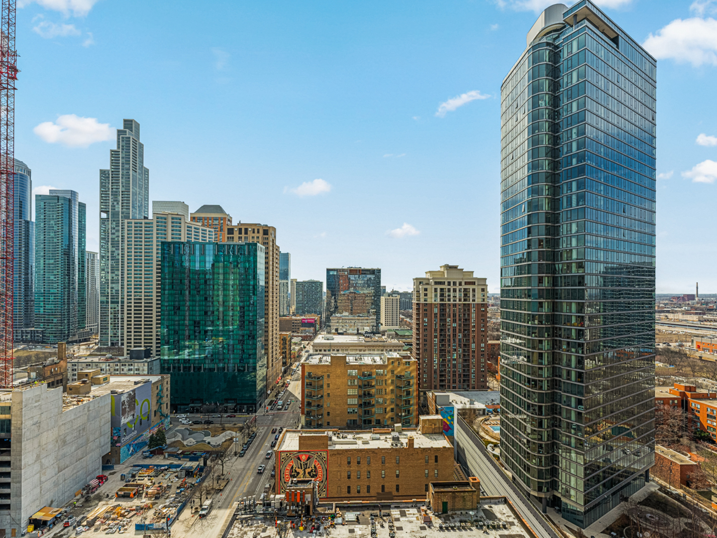 40 East 9th Street, Unit 1502 Chicago, IL 60605 - Photo 25 of 36 a view of a city with tall buildings