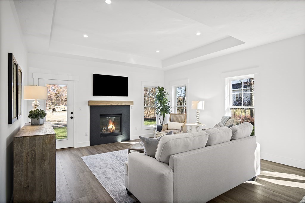 20 Chartwell Lane, Unit 48 Worcester, MA 01609 - Photo 8 of 40 Gallery Image 8