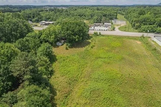 $350,000 | 3013 Hwy 17 A Toccoa Ga 30577, Toccoa, GA 30577