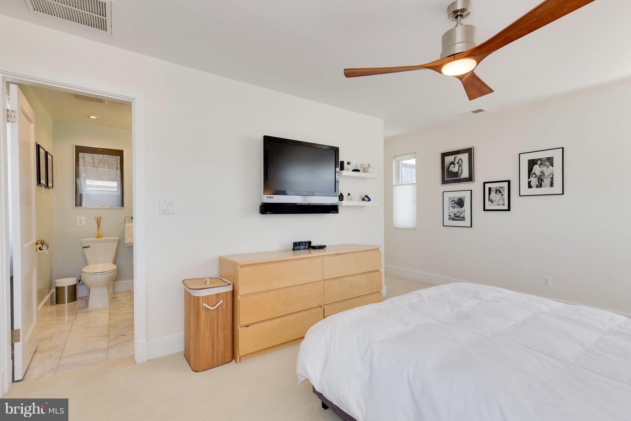 2800 Farm Road Alexandria, VA 22302 - Photo 14 of 29 Bedroom (Master)