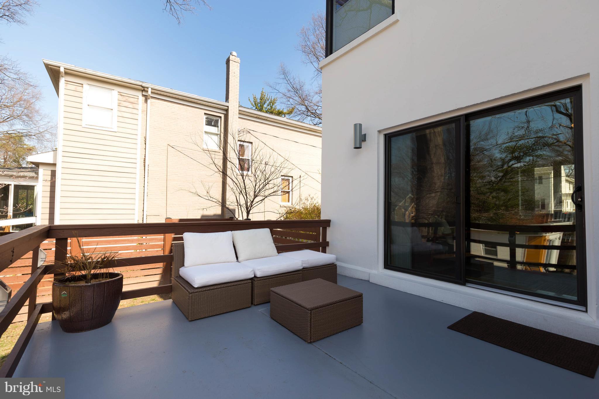 2800 Farm Road Alexandria, VA 22302 - Photo 25 of 29 Exterior (General)