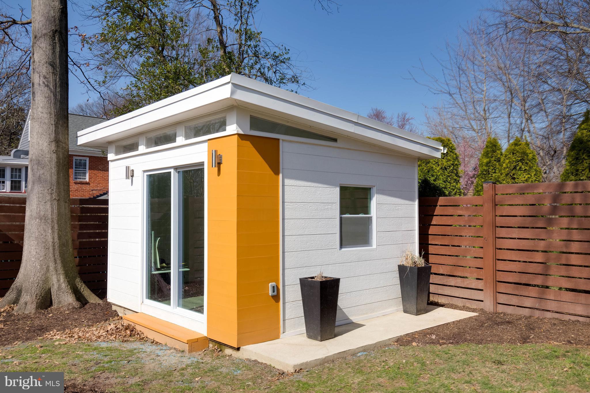 2800 Farm Road Alexandria, VA 22302 - Photo 27 of 29 Exterior (General)