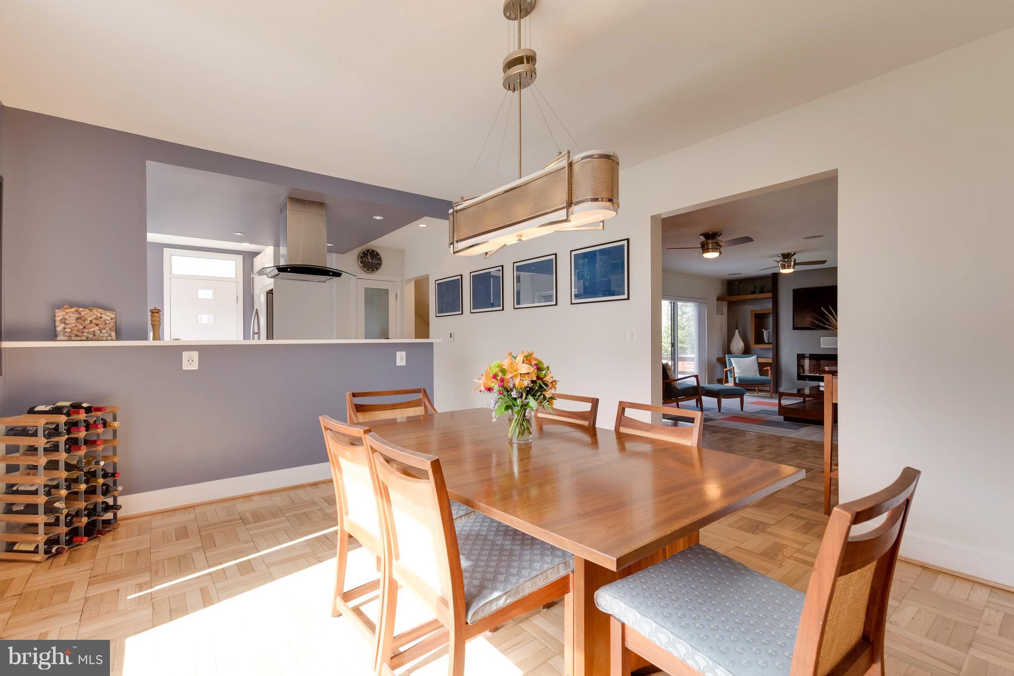 2800 Farm Road Alexandria, VA 22302 - Photo 6 of 29 Dining Room