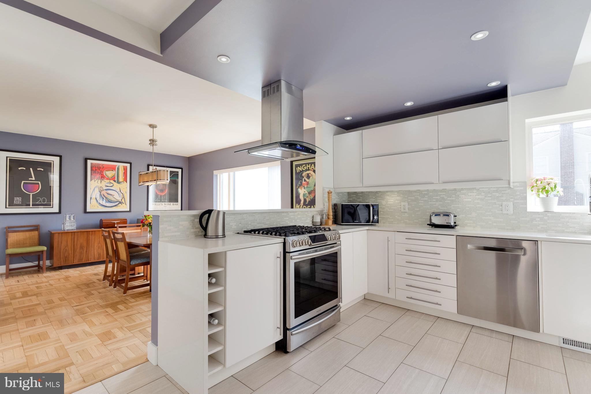 2800 Farm Road Alexandria, VA 22302 - Photo 8 of 29 Kitchen