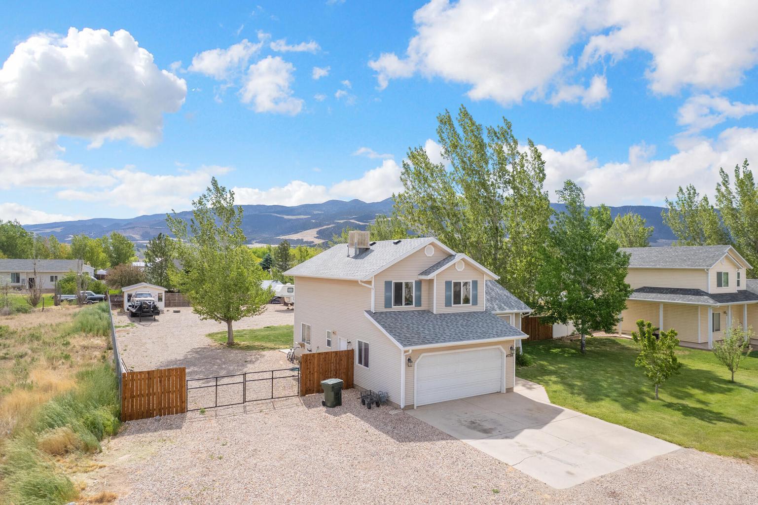 4756 North Santa Fe Trail Cedar City, UT 84721 - Photo 1 of 28 20260517175521391927000000-o