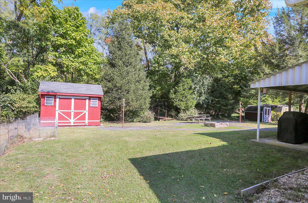 1709 Reservoir Road Reading, PA 19604 - Photo 3 of 29