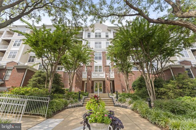 $556,000 | 1641 International Drive, Unit 315, McLean, VA 22102