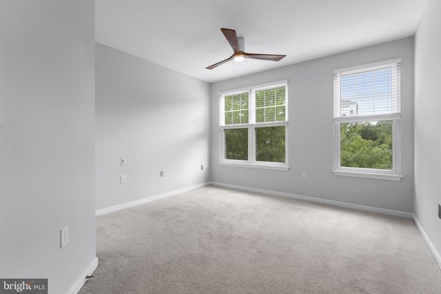 $556,000 | 1641 International Drive, Unit 315, McLean, VA 22102