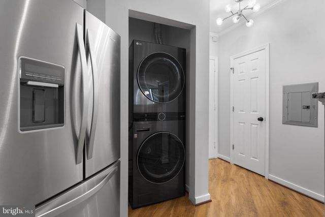 $556,000 | 1641 International Drive, Unit 315, McLean, VA 22102