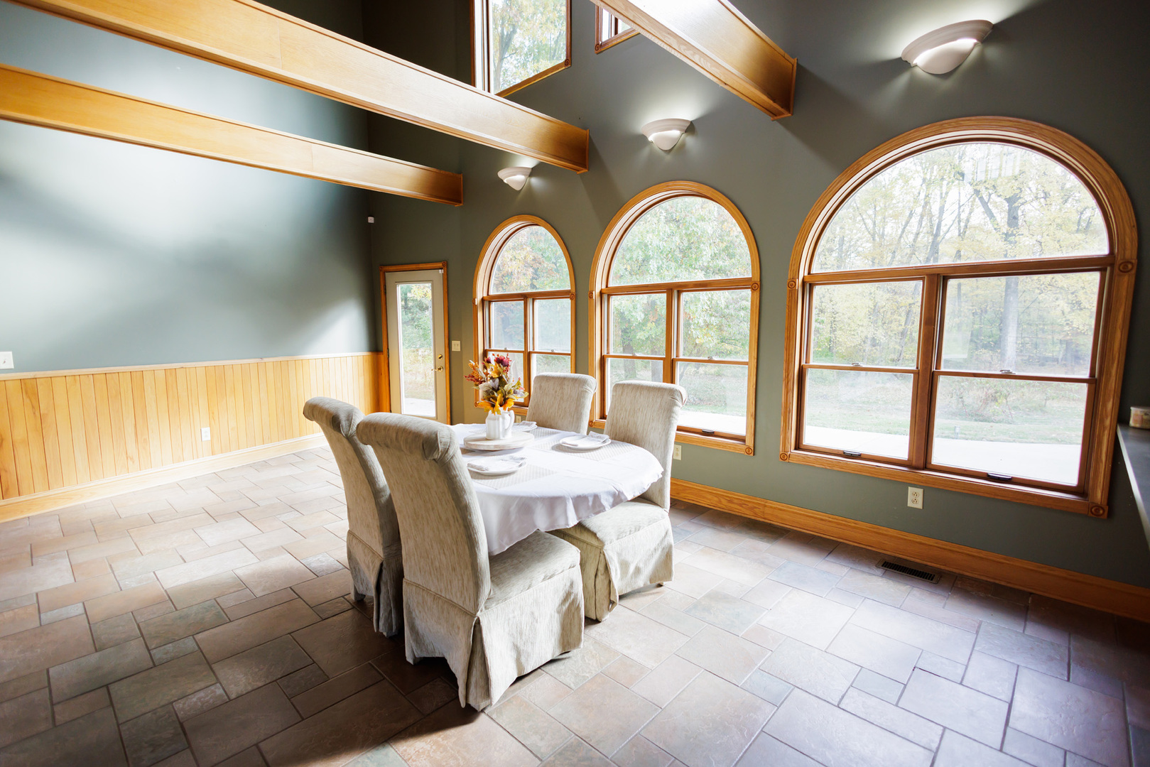 5034 East Boy Scout Road St. Anne, IL 60964 - Photo 30 of 50 a spacious bedroom with a bed and large windows