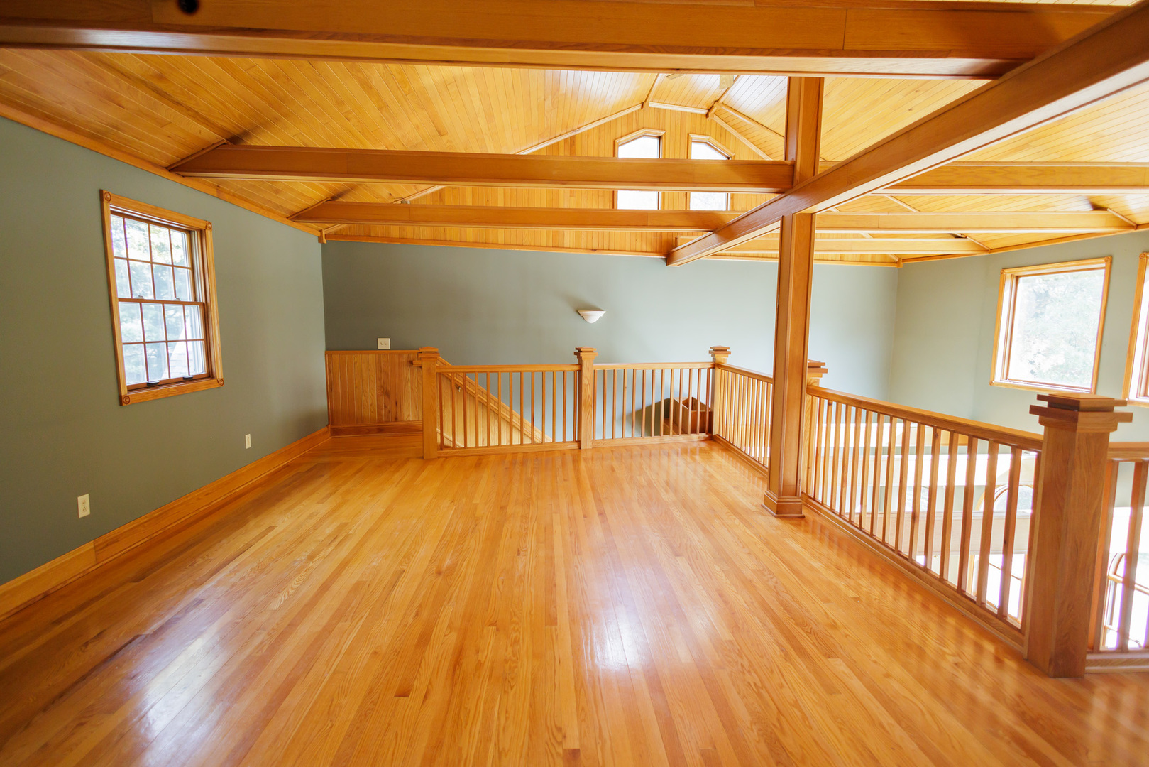 5034 East Boy Scout Road St. Anne, IL 60964 - Photo 44 of 50 a view of a room with wooden floor and door