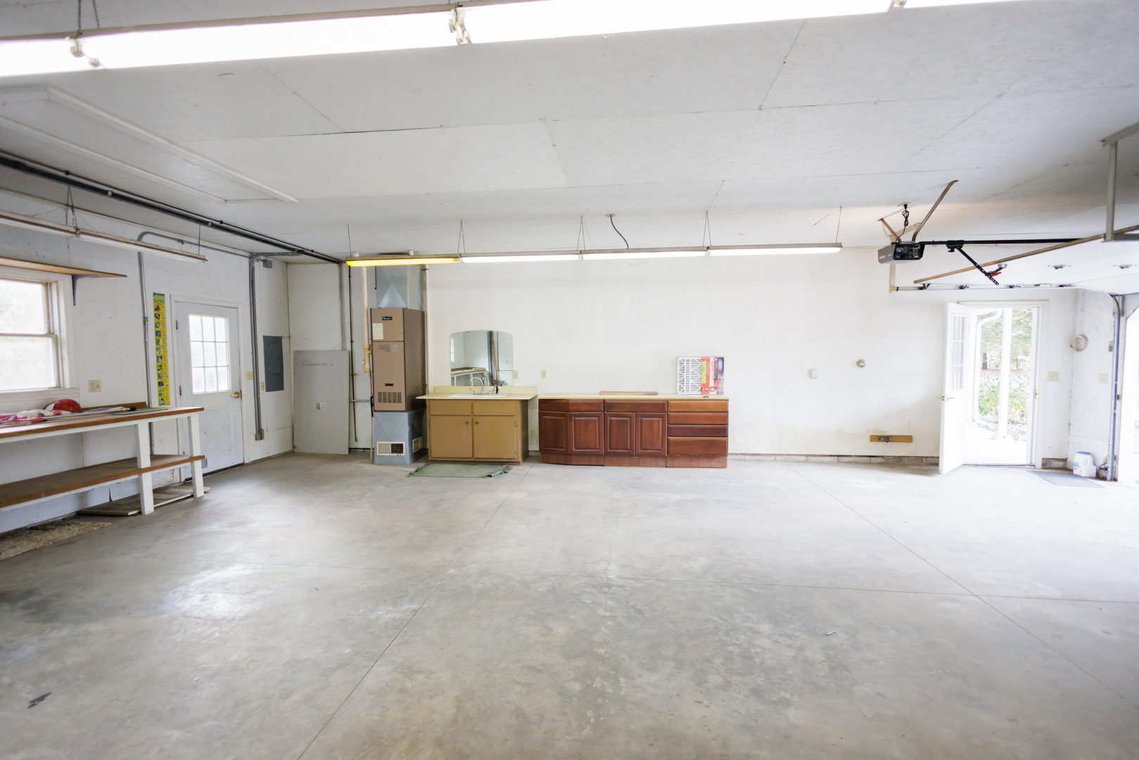 5034 East Boy Scout Road St. Anne, IL 60964 - Photo 48 of 50 a view of empty room with windows
