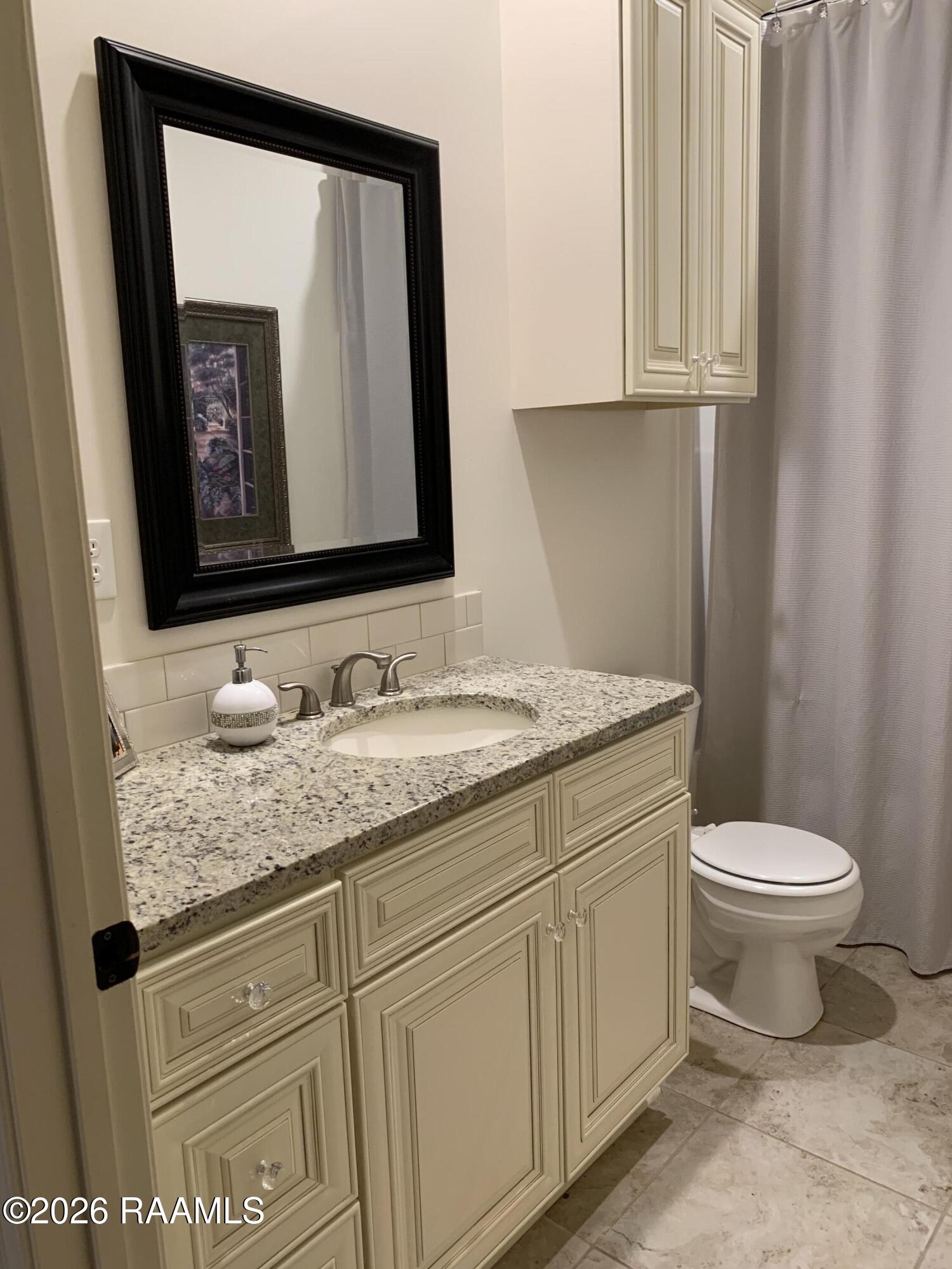 115 Sugar Ridge Lane Youngsville, LA 70592 - Photo 20 of 31 Guest Bath 3