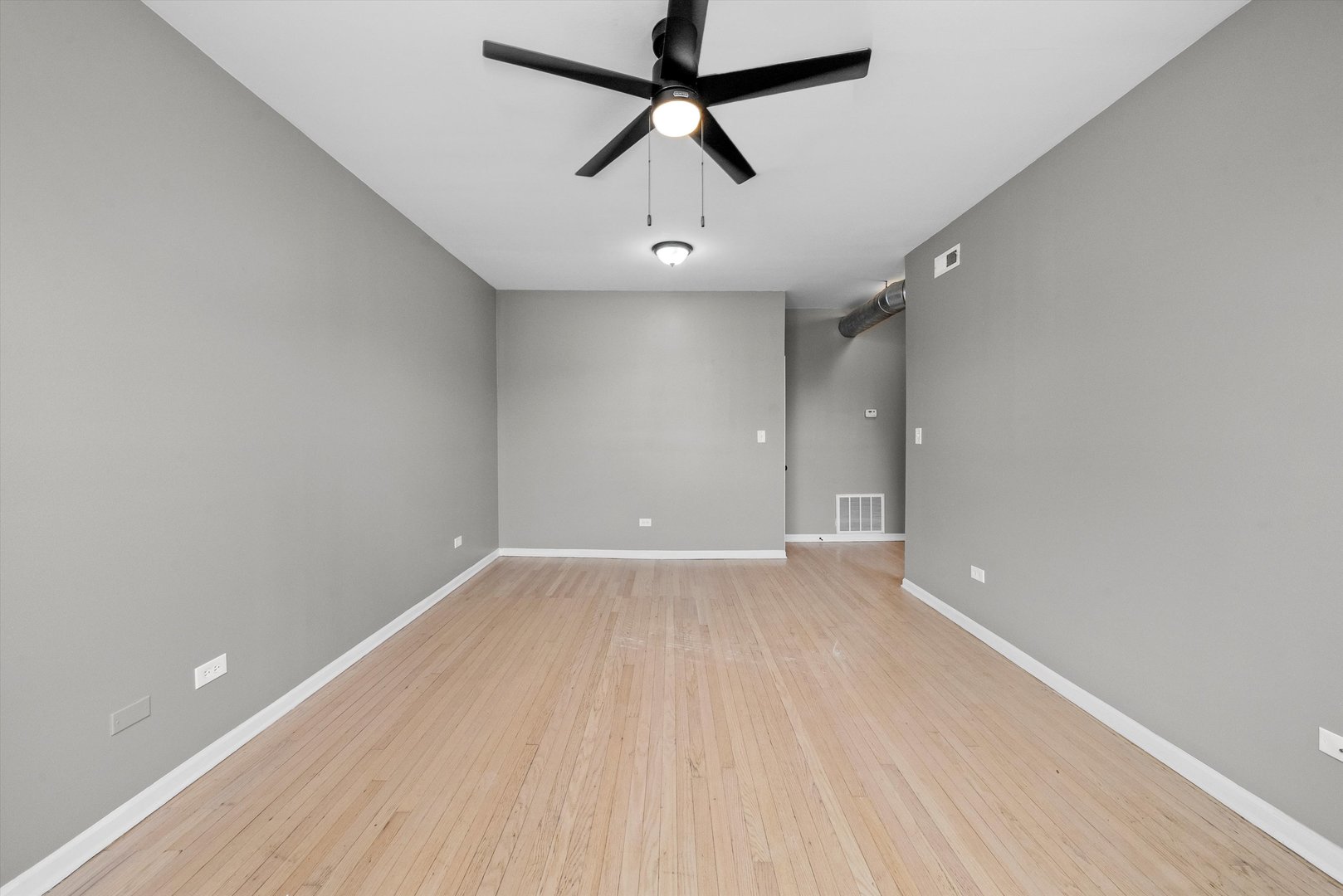 7127 South Normal Boulevard Chicago, IL 60621 - Photo 12 of 20