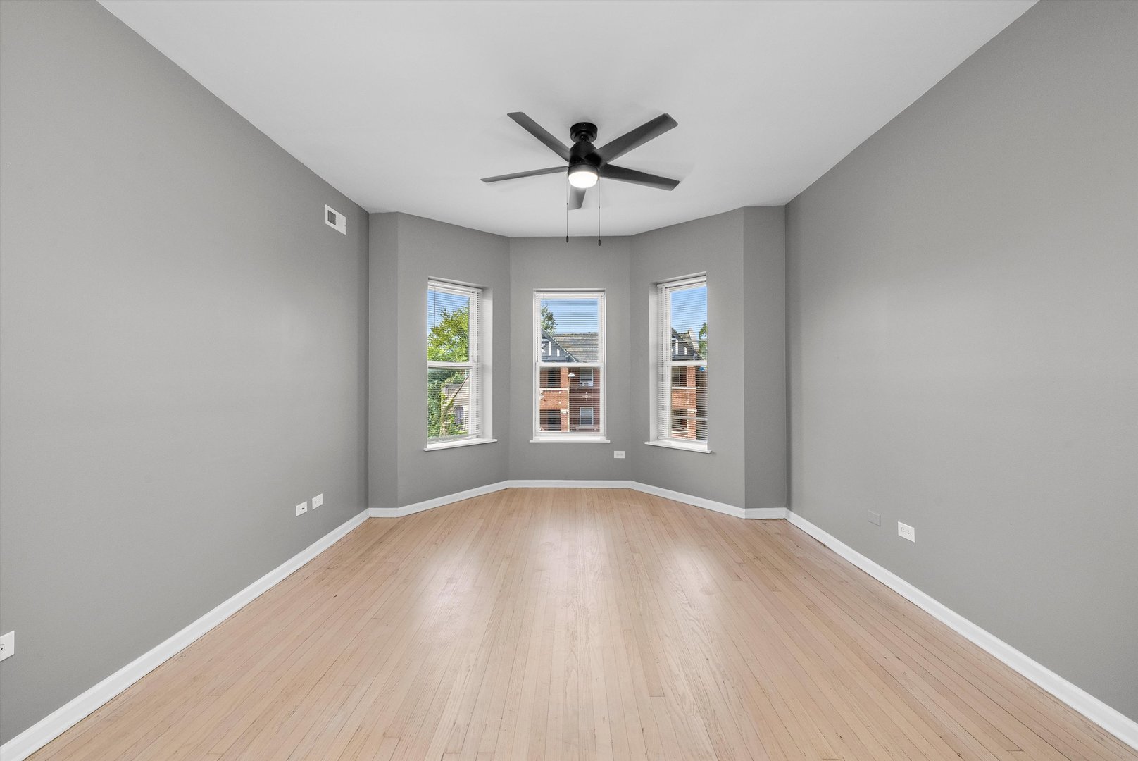 7127 South Normal Boulevard Chicago, IL 60621 - Photo 9 of 20