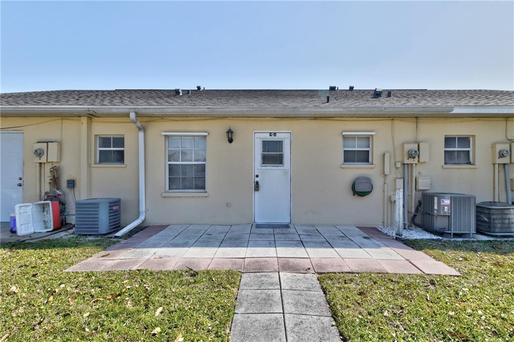 8520 Highway 1, Unit 11 Sebastian, FL 32976 - Photo 19 of 21 a view of a house with a yard